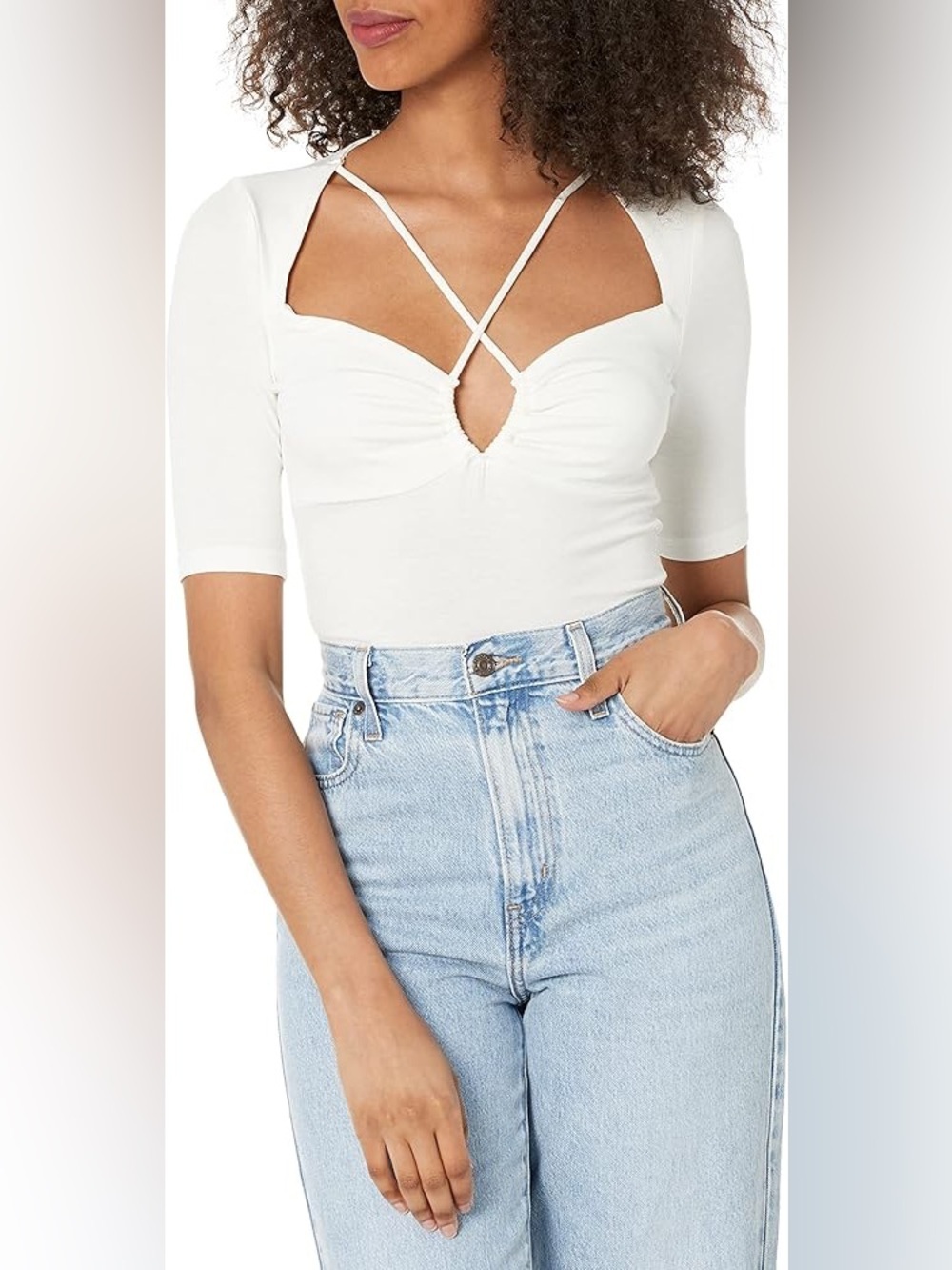 ASTR THE LABEL Cream Ruched Three Quarter Sleeve Bodysuit